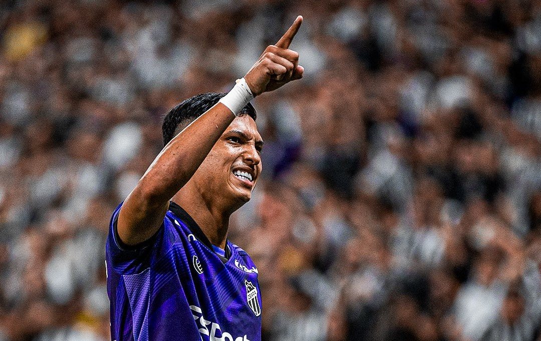 Com 13 gols, Erick Pulga, do Ceará, foi o artilheiro da Série B 2024 (foto: Stephan Eilert / Ceará SC)