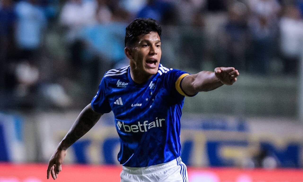 Lucas Romero, volante do Cruzeiro (foto: Gustavo Aleixo/Cruzeiro)