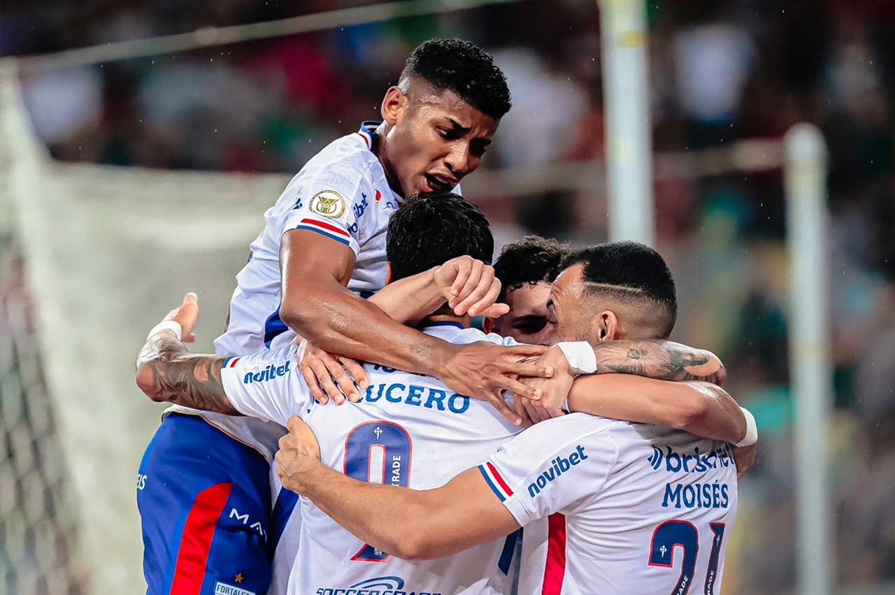 Fortaleza em jogo da Série A (foto: Matheus Amorim/FEC)