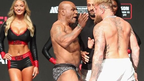 Mike Tyson x Jake Paul (foto: Christian Petersen / GETTY IMAGES NORTH AMERICA / Getty Images via AFP)