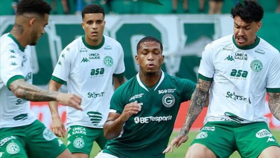 Goiás e Guarani duelaram no Estádio da Serrinha (foto: Divulgação/Guarani)