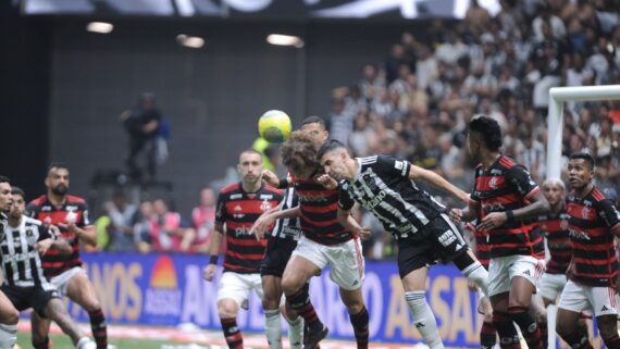 Flamengo conquistou o pentacampeonato da Copa do Brasil sobre o Atlético, na Arena MRV (foto: Alexandre Guzanshe/EM/DA.Press)