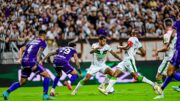 Lance de Ceará x América pela Série b (foto: Mourão Panda/América)