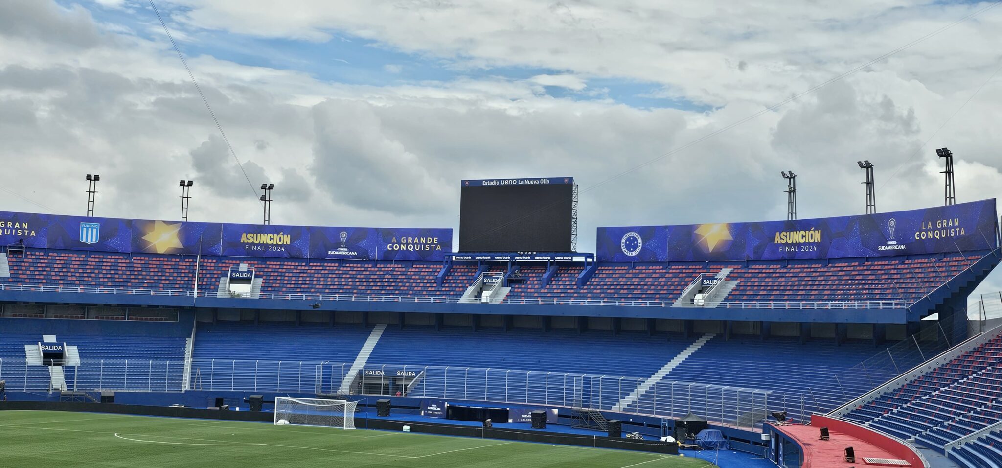 Vista do estádio La Nueva Olla