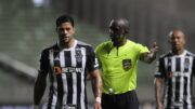 Hulk durante partida entre Atlético e Botafogo pelo Campeonato Brasileiro (foto: Alexandre Guzanshe/EM/DA.Press)