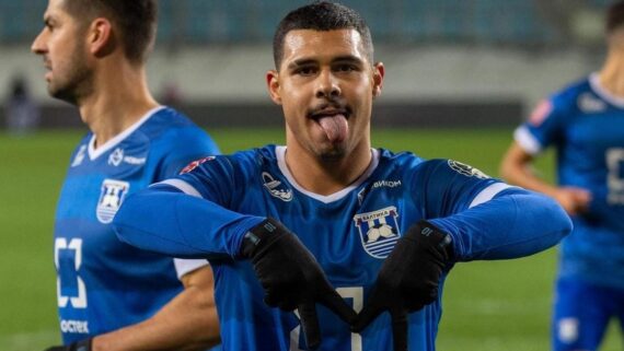 Alex Fernandes (foto: FC Baltika/Divulgação)