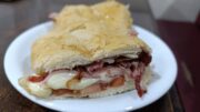 Lanche na viagem a Buenos Aires (foto: Alexandre Guzanshe/EM/D.A Press)