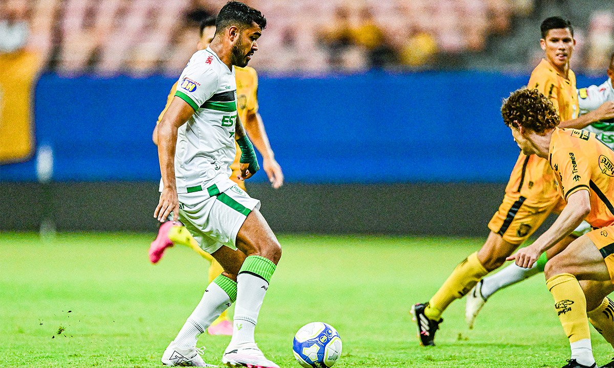 América perdeu para o Amazonas por 1 a 0 (foto: Mourão Panda/América)