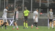 Atlético e Botafogo (foto: Alexandre Guzanshe / EM DA PRESS)