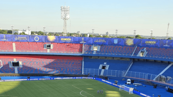 Estádio General Pablo Rojas, em Assunção, no Paraguai (foto: João Victor Pena/No Ataque)