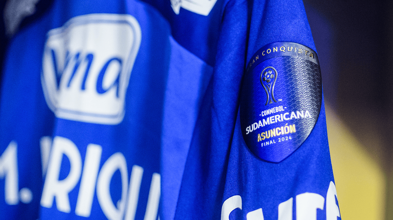 Fotos: Cruzeiro mostra vestiário com detalhes especiais para final da Sul-Americana < No Ataque - 