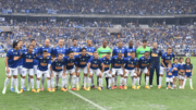 Elenco do Cruzeiro campeão do Brasileiro em 2014 (foto: Gladyston Rodrigues/EM)