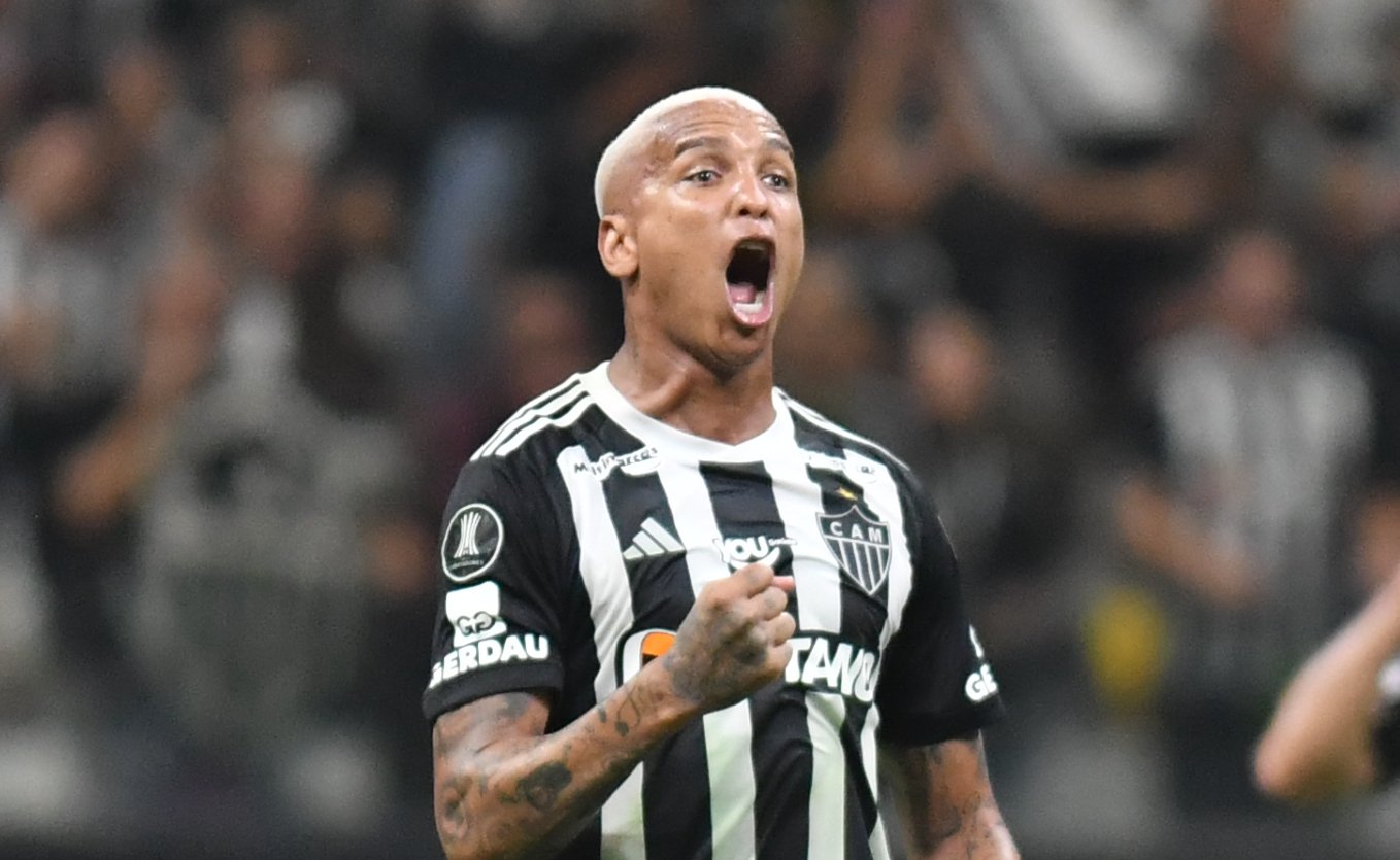 Deyverson pode ser campeão pela primeira vez no Atlético neste sábado (30/11) (foto: Alexandre Guzanshe/EM/D.A Press)