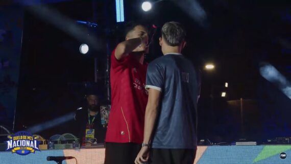 Duelo entre Martzin e Apollo no Duelo de MCs Nacional 2024 (foto: Reprodução/Família de Rua)