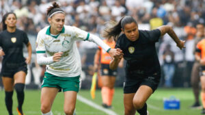 Jogadoras de Palmeiras e Corinthians (foto: Rodrigo Gazzanel/Agência Corinthians)