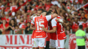 Jogadores do Internacional comemorando gol sobre Fluminense, pelo Campeonato Brasileiro (foto: Ricardo Duarte/Internacional)