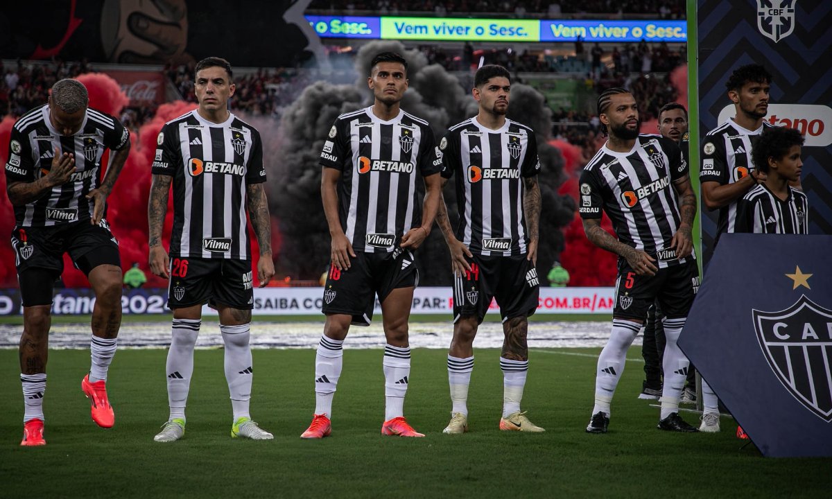 Jogadores do Atlético antes de jogo contra o Flamengo no Maracanã, pelo Brasileiro (foto: Pedro Souza/Atlético)