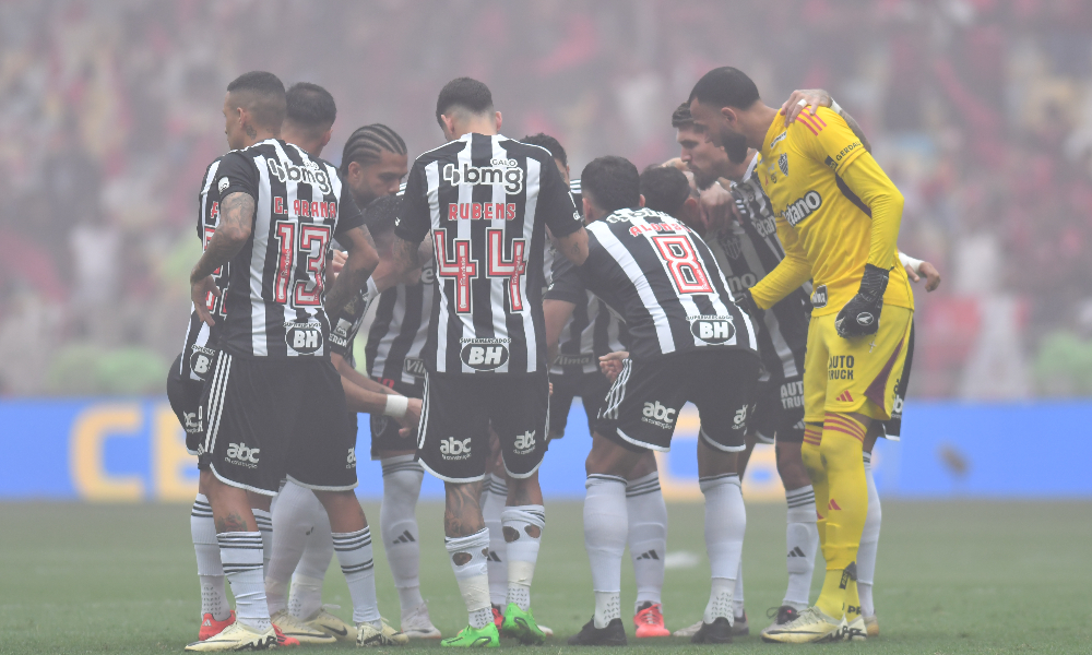 Jogadores do Atlético antes da final contra o Flamengo - (foto: Alexandre Guzanshe/EM/DA Press)