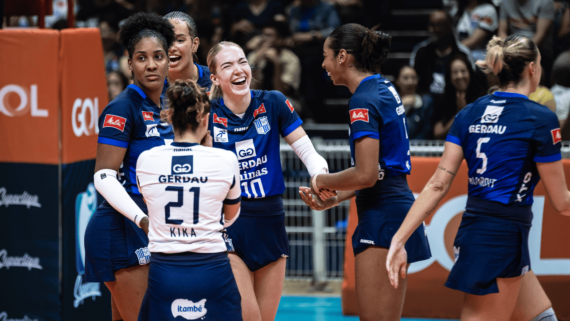 Jogadoras de vôlei do Minas (foto: Hedgard Moraes/Minas Tênis Clube)