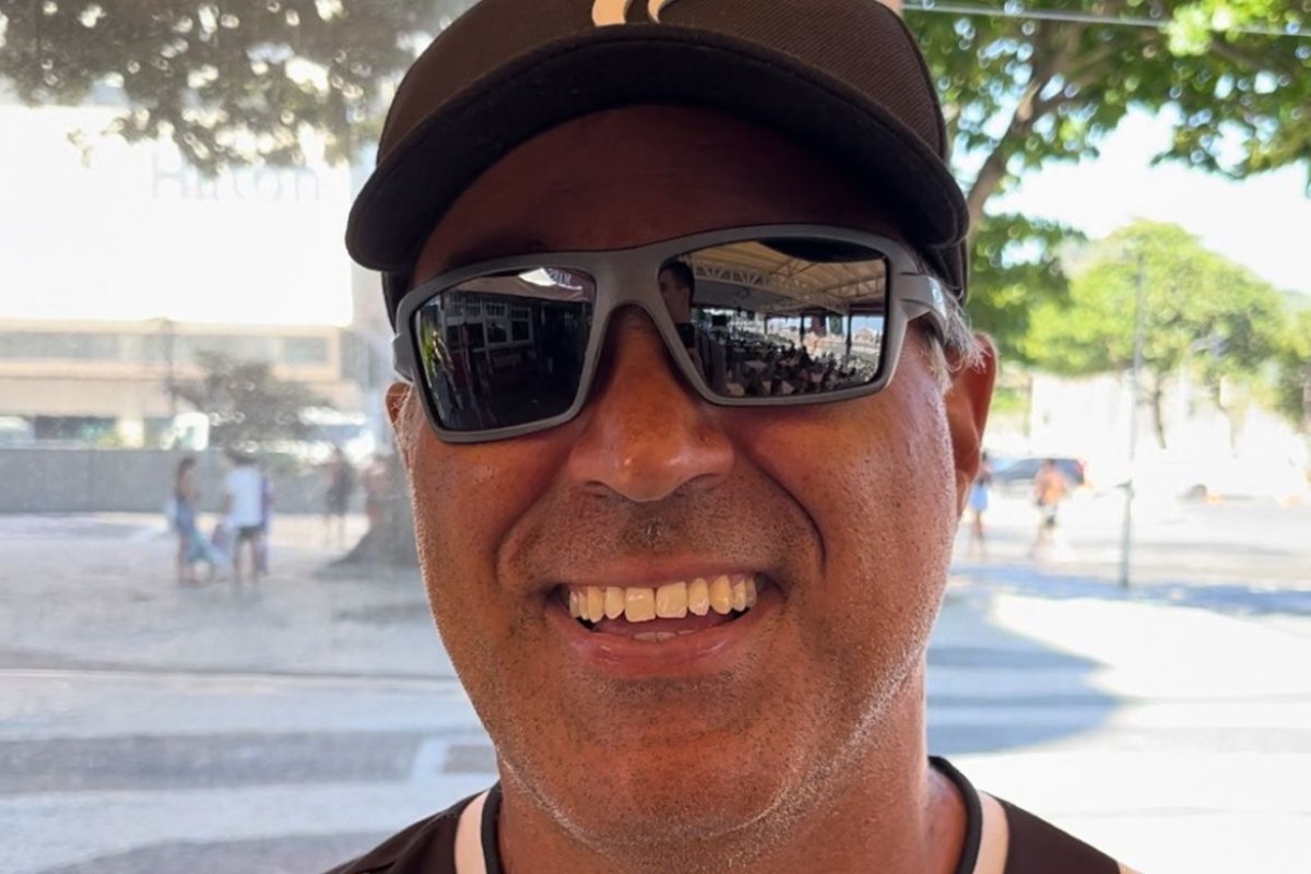 André de Oliveira sorri durante entrevista ao No Ataque (foto: Lucas Bretas / No Ataque)