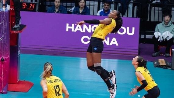 O Praia Clube almeja a primeira medalha no Mundial de Clubes Feminino de Vôlei (foto: Divulgação/FIVB)