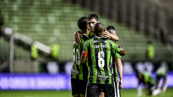 Além do Campeonato Mineiro, América disputará Série B e Copa do Brasil em 2025 (foto: Mourão Panda / América)