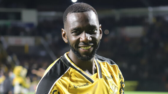 Bolasie em jogo pelo Criciúma (foto: Celso da Luz/Criciúma)