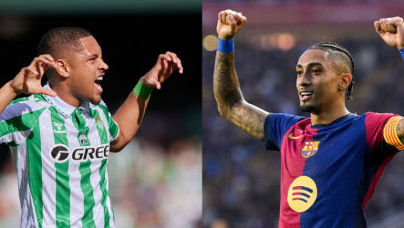 Vitor Roque, do Betis, e Raphinha, do Barcelona (foto: Josep LAGO / AFP)