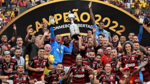 O Flamengo está no Mundial de Clubes de 2025 graças ao título da Copa Libertadores de 2022 - Crédito: 