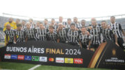 Time do Atlético perfilado antes da final da Libertadores contra o Botafogo (foto: Alexandre Guzanshe/EM/D.Press)