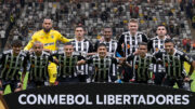 Time do Atlético para o jogo com o Caracas em 28 de maio de 2024 (foto: DOUGLAS MAGNO / AFP)