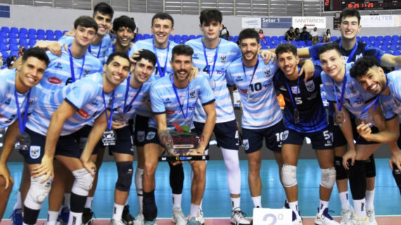 Representante da Argentina, Ciudad Voley foi vice-campeão do Sul-Americano de Clubes Masculino de Vôlei de 2024 justamente diante do Cruzeiro (foto: Savio James / CSV)