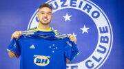 Guilherme Bissoli sendo apresentado pelo Cruzeiro (foto: Igor Sales/Cruzeiro
)