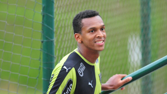 Jô em treinamento do Atlético em 2015 (foto:  Alexandre Guzanshe/EM/D.A Press.)