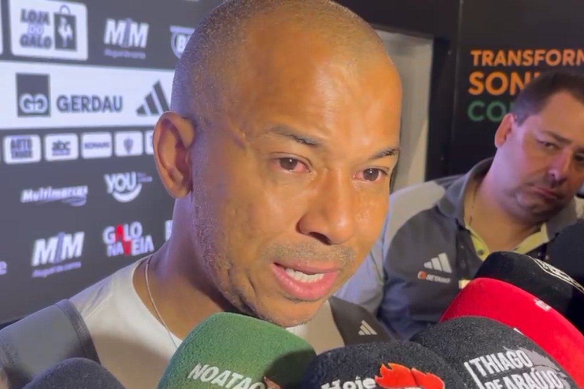 Mariano emocionado em entrevista ao falar sobre saída do Atlético (foto: Lucas Bretas / No Ataque)
