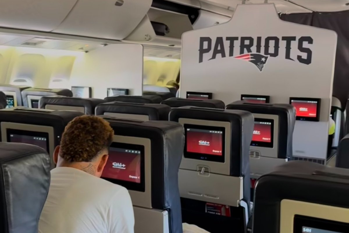 Avião do New England Patriots que foi utilizado pelo Botafogo (foto: Reprodução/BotafogoTV)