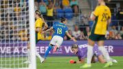 Gabi Portilho comemorando gol marcado em cima da Austrália em amistoso da Seleção Brasileira feminina (foto: Rafael Ribeiro/CBF)