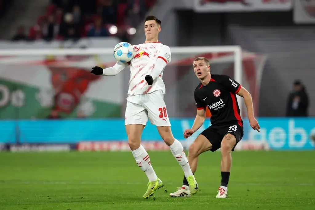 Red Bull Leipzig ganhou por 3 a 0 do Eintracht Frankfurt (foto: Ronny HARTMANN / AFP)