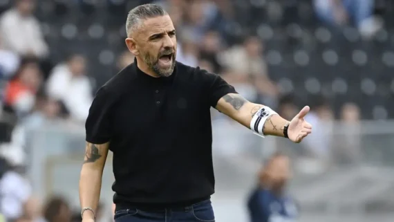 Rui Borges é o novo técnico do Sporting (foto:  MIGUEL RIOPA / AFP)