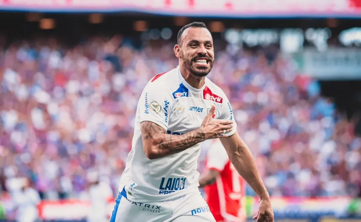 Moisés fez dois gols na vitória do Fortaleza sobre o Inter (foto: Mateus Lotif/FEC)