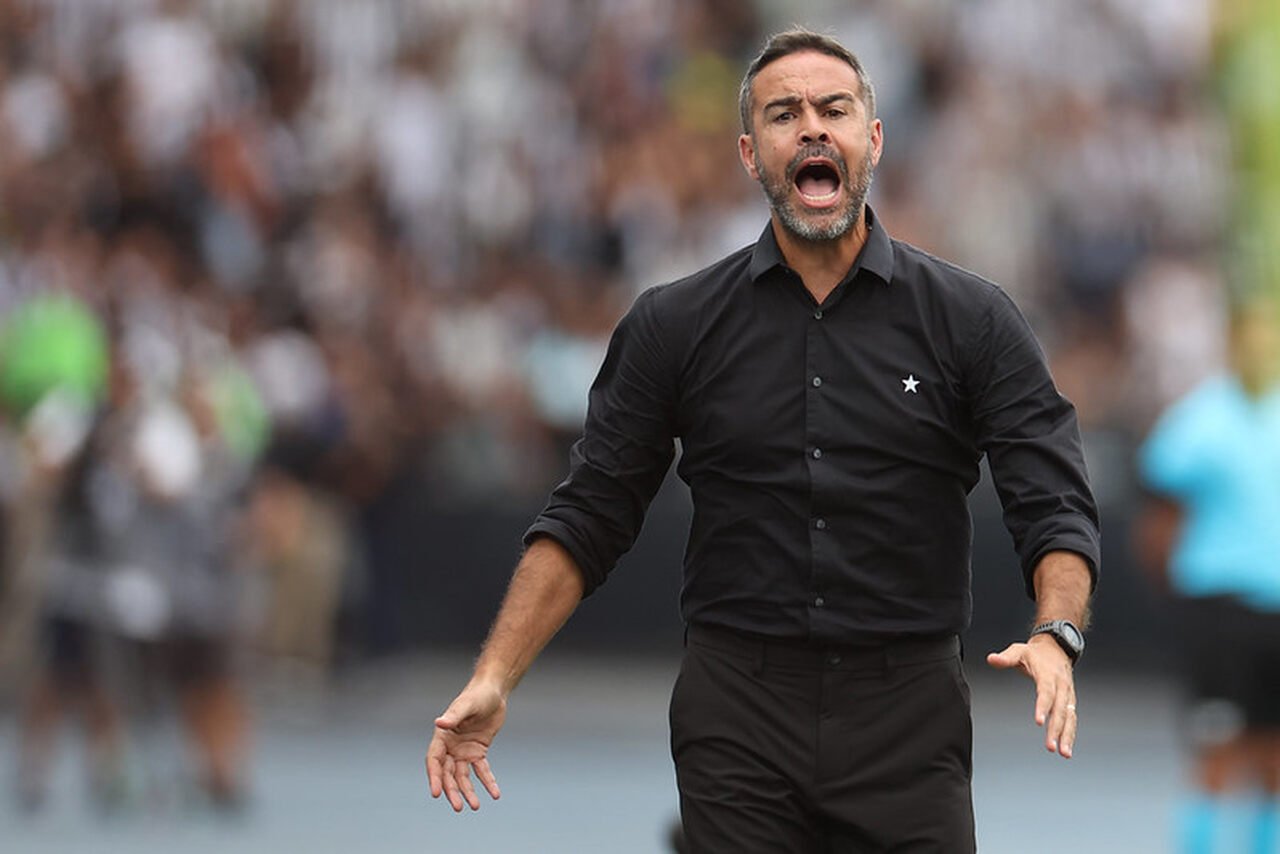 Artur Jorge, técnico do Botafogo (foto: Vitor Silva/Botafogo)