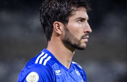 Lucas Silva, meio-campista do Cruzeiro (foto: Gustavo Aleixo/Cruzeiro)