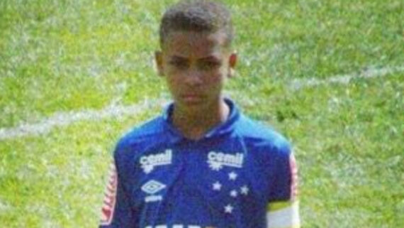 Rodriguinho em jogo pelo Cruzeiro na base (foto: Reprodução/Arquivo Pessoal)