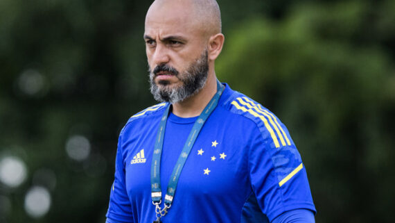 Rafael Guanaes trabalhou como auxiliar técnico do Cruzeiro em 2022 (foto: Gustavo Aleixo/Cruzeiro)