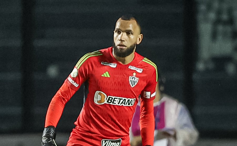 Everson, goleiro do Atlético, em ação contra o Vasco (foto: Pedro Souza/Atlético)