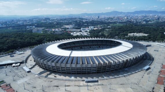 Vista aérea do Mineirão (foto: Leandro Couri/EM/D.A Press)