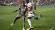 Disputa de bola em Rayo Vallecano x Real Madrid (foto: Pierre-Philippe Marcou)