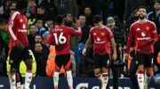 Elenco do Manchester United (foto: Paul ELLIS / AFP)