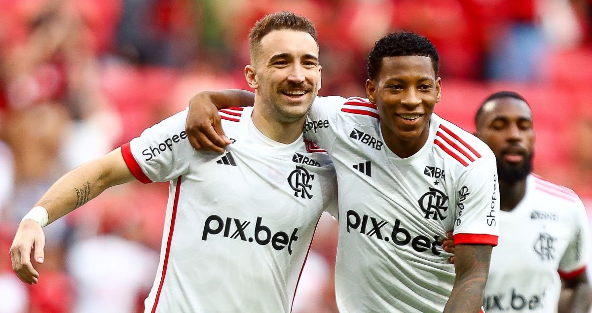 Léo Ortiz e Plata, do Flamengo (foto: Gilvan de Souza/Flamengo)