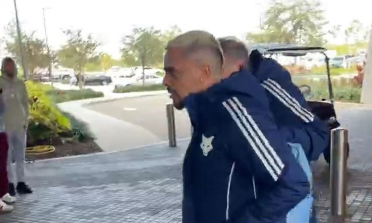 Fagner em chegada aos EUA (foto: Reprodução/Instagram Jaeci Carvalho)